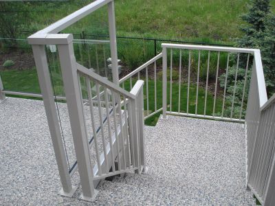aluminum picket railing